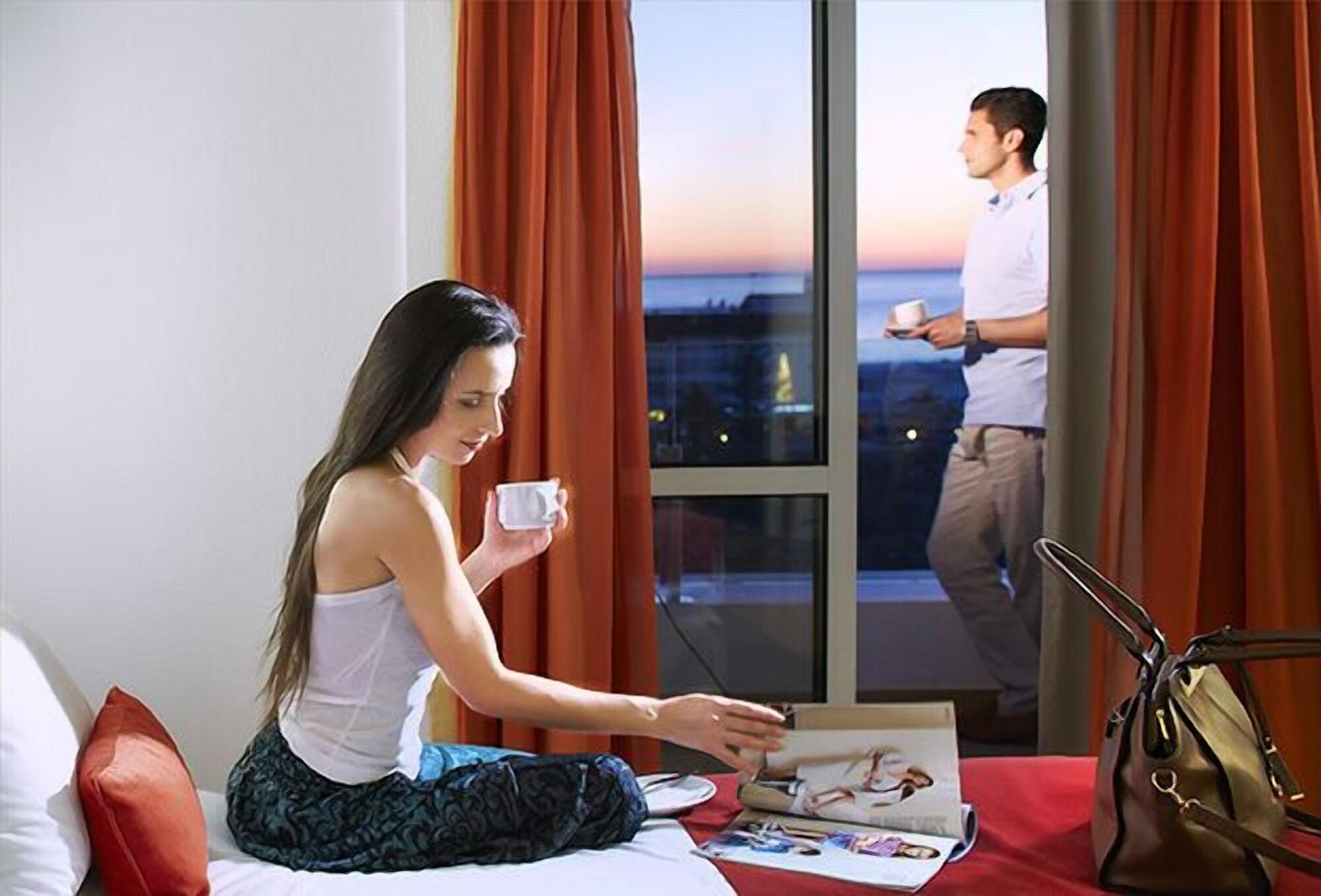 Alcazar Hotel & Spa มงติกอร์โด ภายนอก รูปภาพ