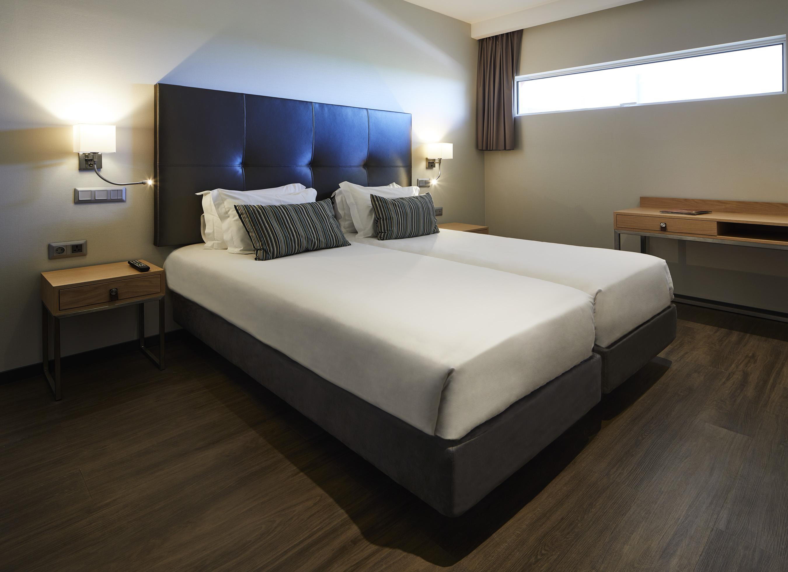 Alcazar Hotel & Spa มงติกอร์โด ภายนอก รูปภาพ