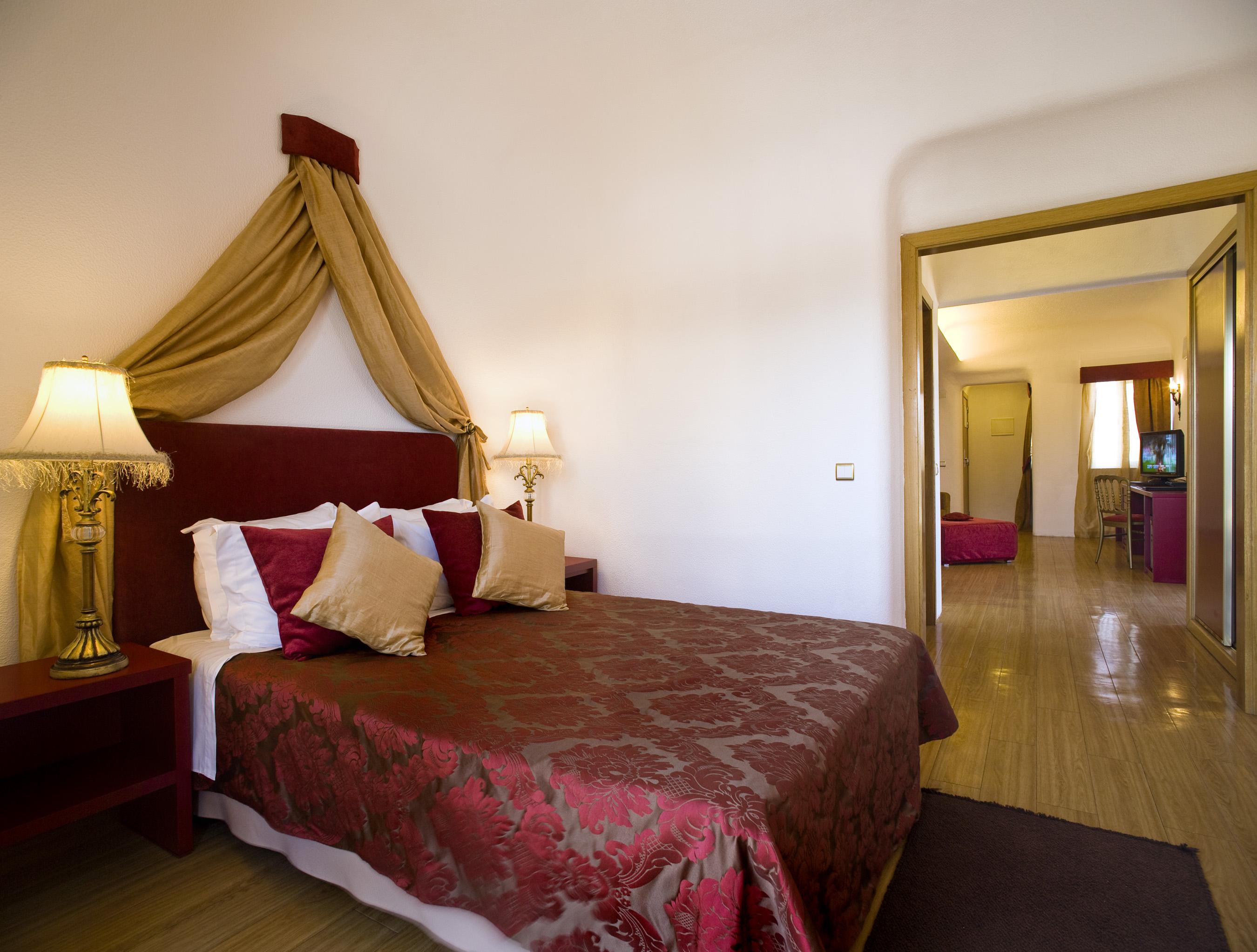 Alcazar Hotel & Spa มงติกอร์โด ภายนอก รูปภาพ