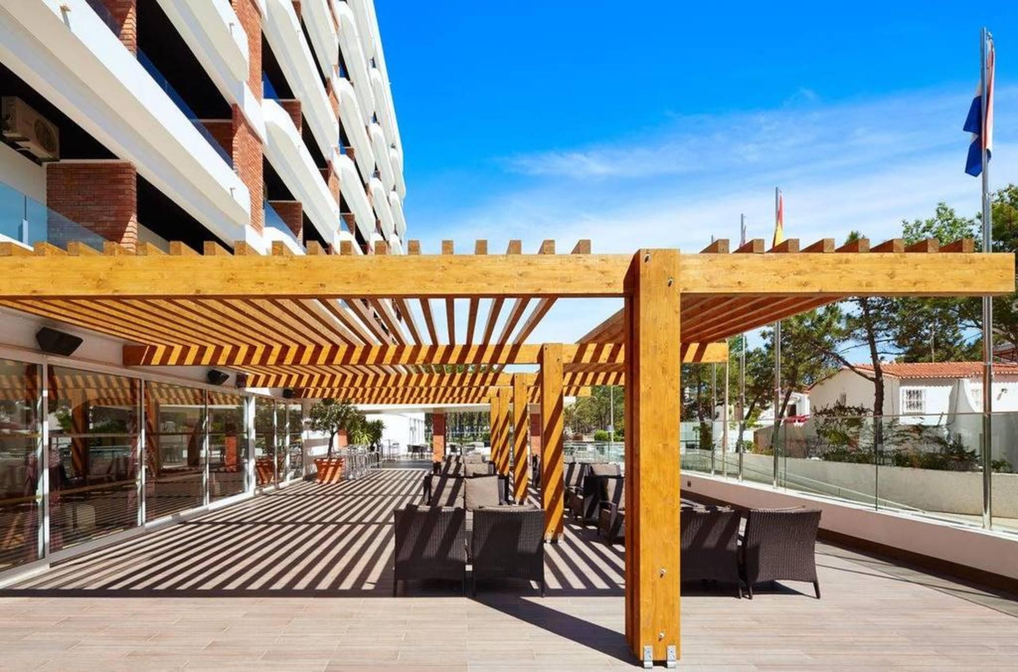 Alcazar Hotel & Spa มงติกอร์โด ภายนอก รูปภาพ